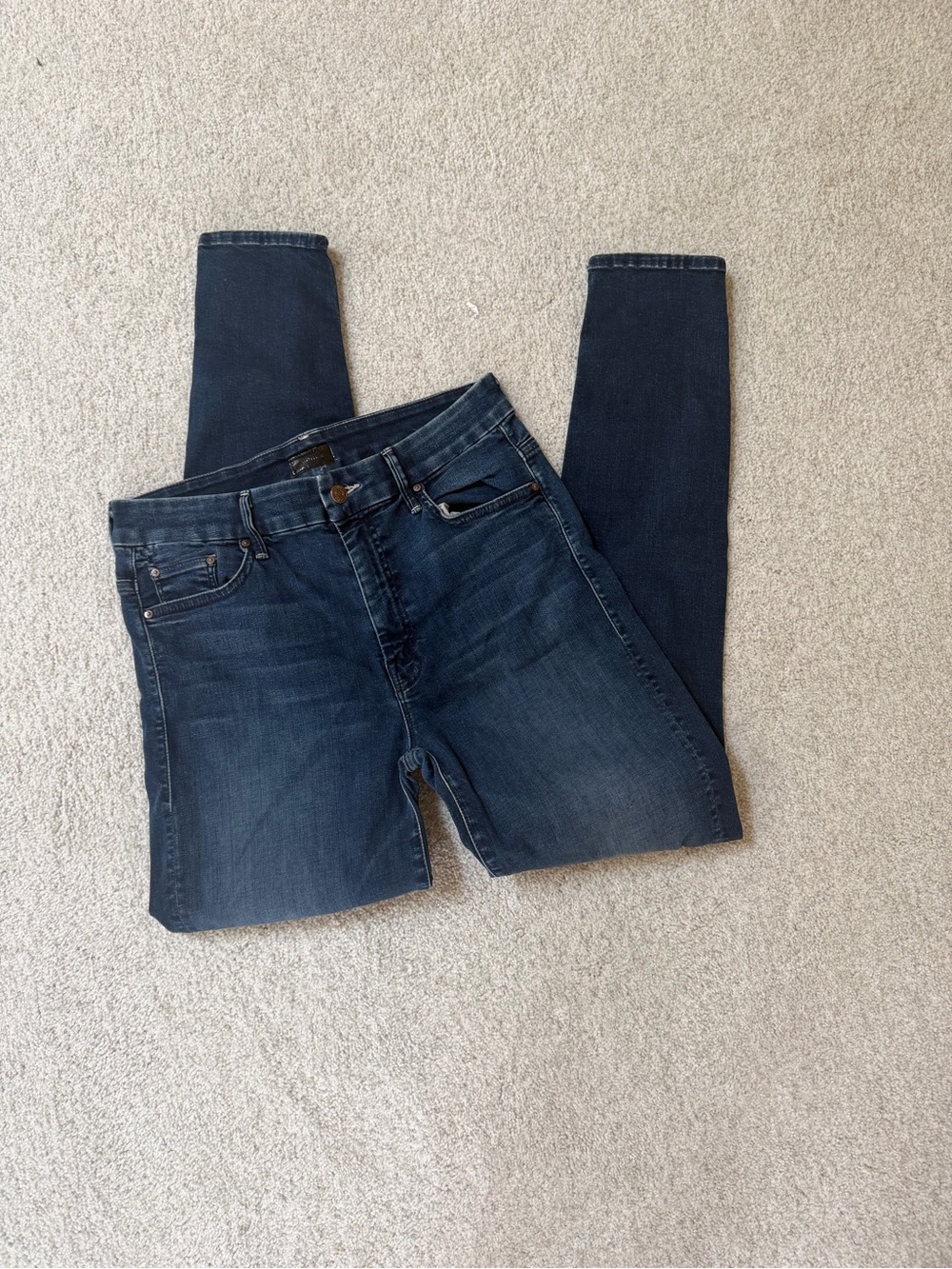 MOTHER High Waister Looker-size 29